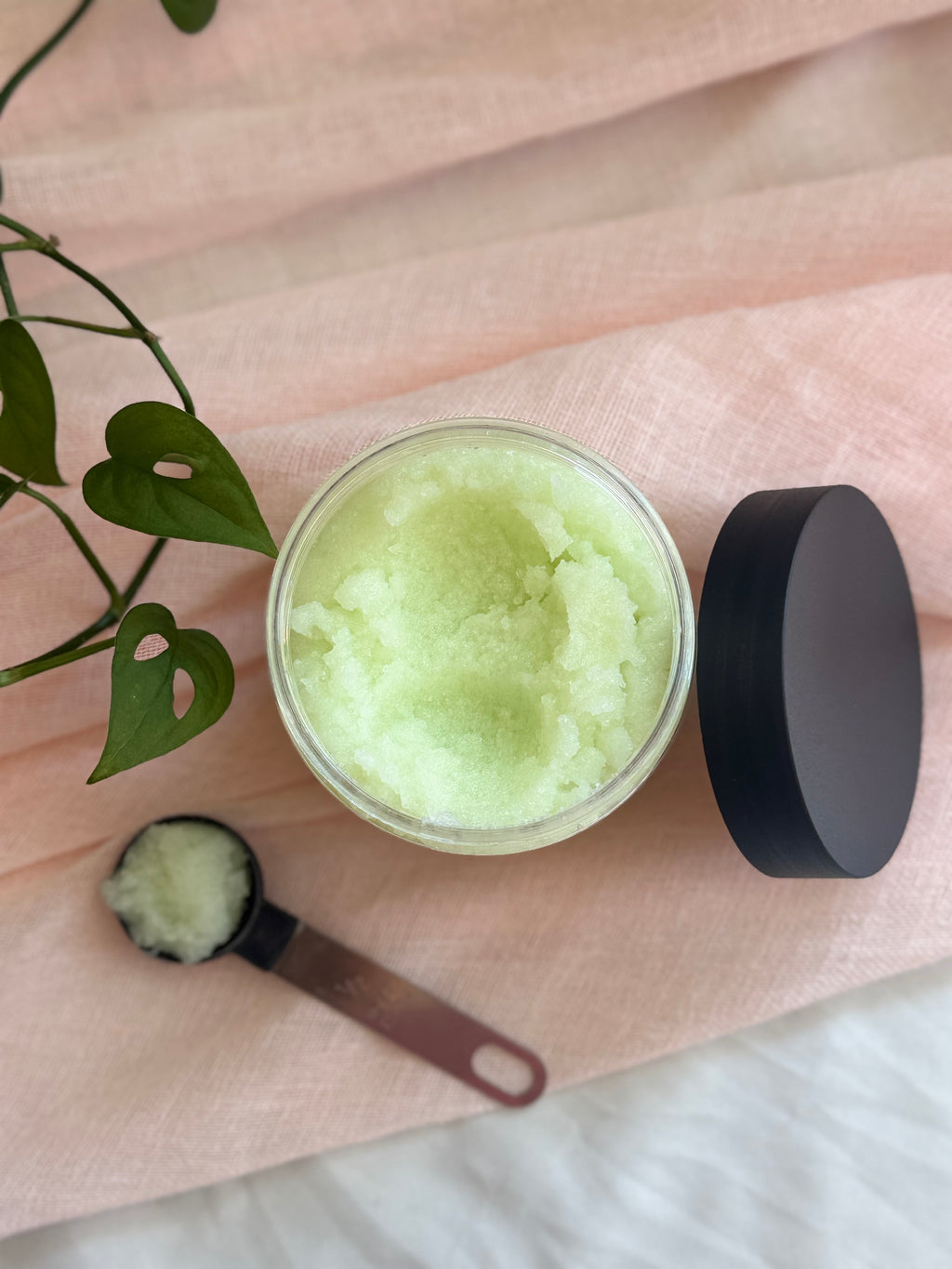 Eucalyptus Breeze Body Scrub