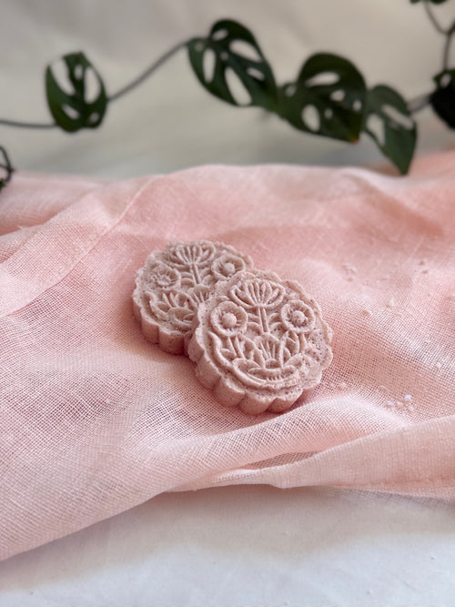 Cinnamon Bath Bomb